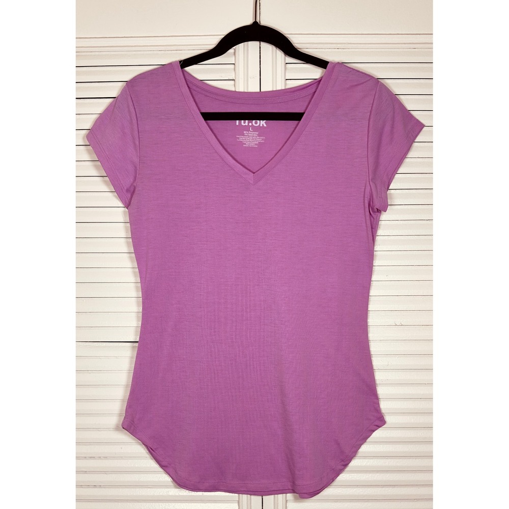 RU.Ok Women's Pink‎ Lilac V-Neck Tee Size L